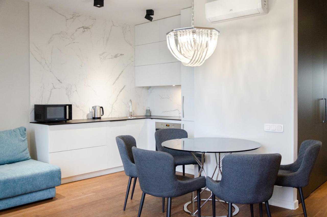 Petrovdom 9-102 In Best Apartment In Rc New York Concept House Kiev Eksteriør billede
