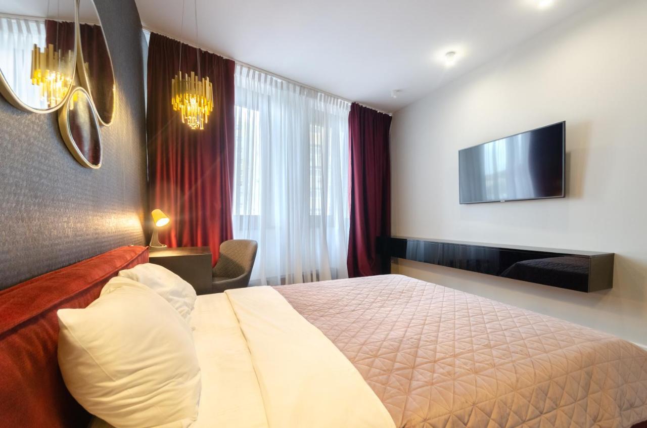 Petrovdom 9-102 In Best Apartment In Rc New York Concept House Kiev Eksteriør billede