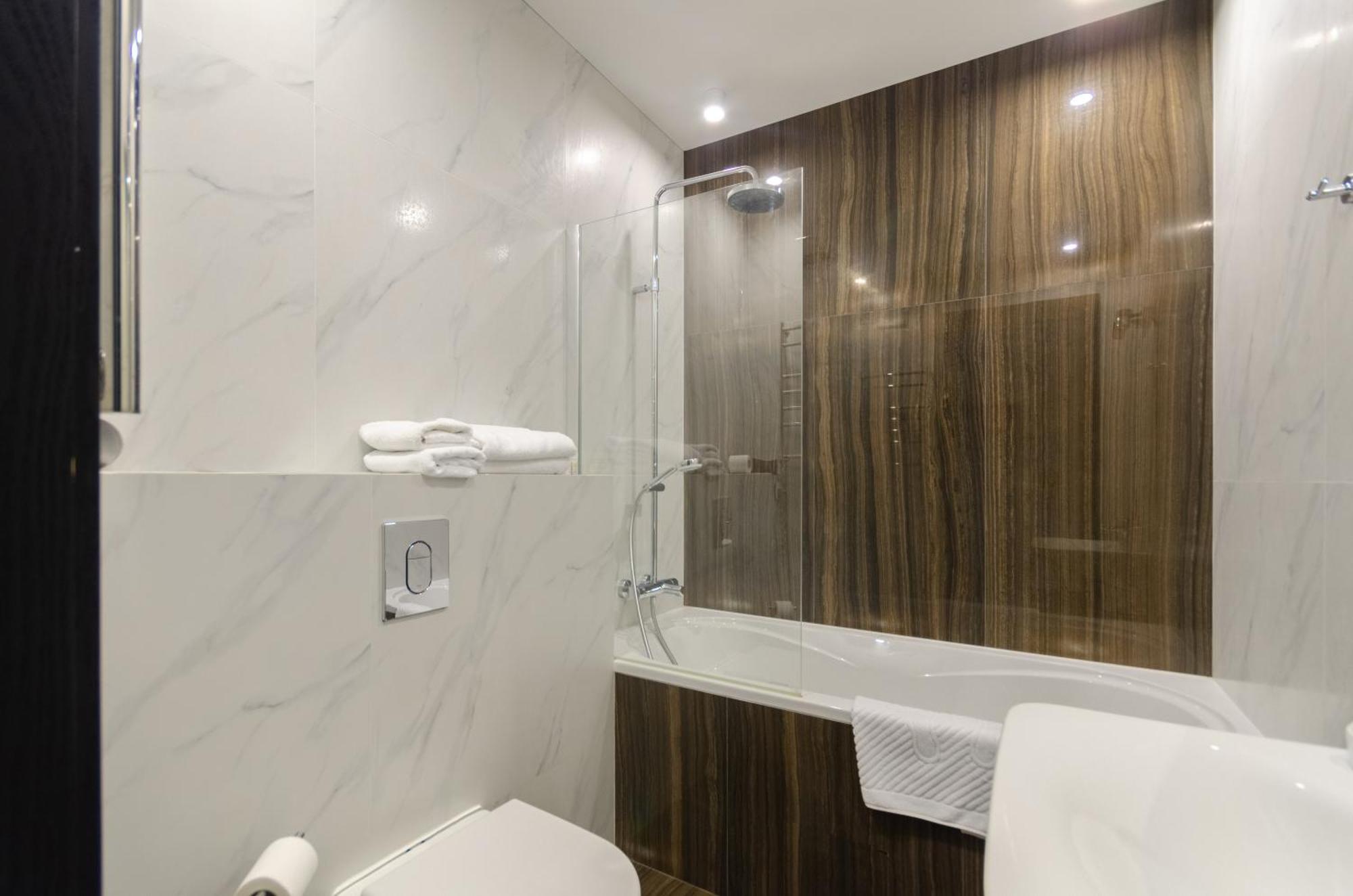 Petrovdom 9-102 In Best Apartment In Rc New York Concept House Kiev Eksteriør billede